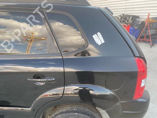 Used Rear left door window Rear left door window 36947870 36947870