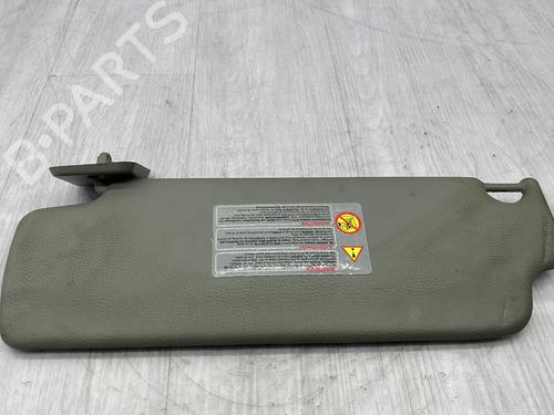 Used Right sun visor Right sun visor 23704420 23704420
