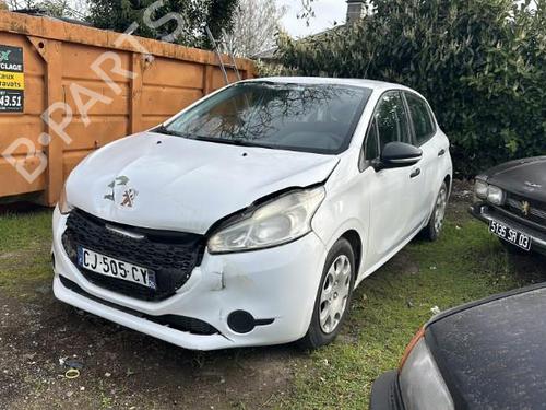 Brukte deler til PEUGEOT 208 I (CA_, CC_)  1.4 HDi  4911913