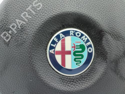 driver-airbag-alfa-romeo-159-939_-2005-2006-2007-2008-2009-2010-2011-2012-23712663 main image