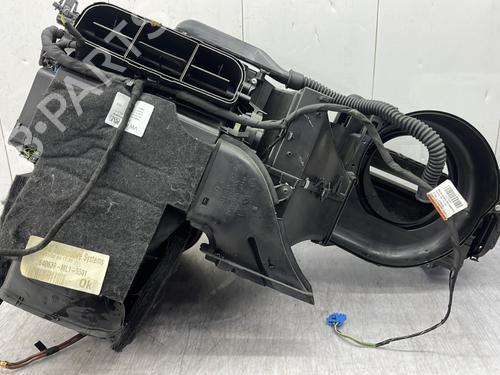 Used Heater matrix box Heater matrix box VW POLO V (6R1, 6C1) 1.6 TDI (90 hp) 32467505 32467505