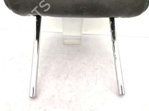 Used Headrest CITROËN C4 Coupe (LA_) 2.0 16V (136 hp) 23730659
