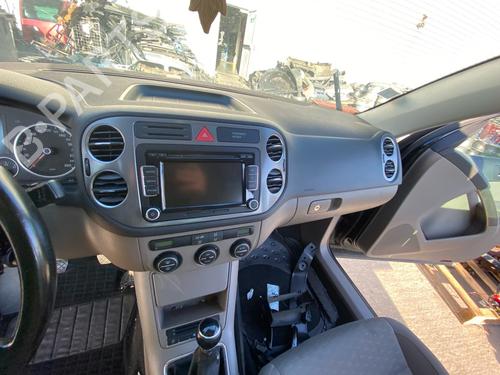 Dashboard VW TIGUAN (5N_) 2.0 TDI | BP37531119C46  - Image 6