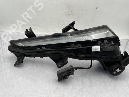 Used Left daytime light PEUGEOT 508 II (FB_, FH_, F3_) 2.0 BlueHDI 180 (FHEHZR, FHEHZN) (177 hp) 32992031