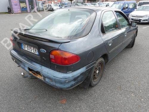 Right front indicator FORD MONDEO I (GBP) 1.8 i 16V | BP23698774C33  - Image 12