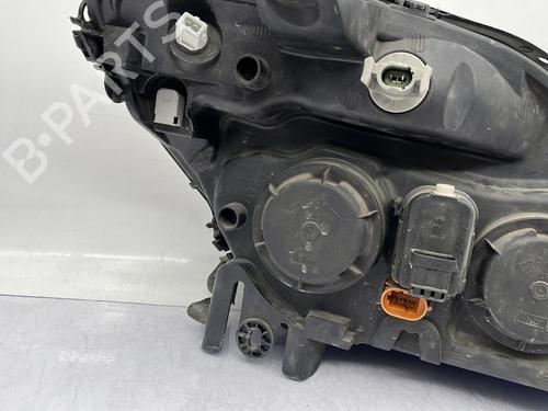 Faro izquierdo RENAULT SCÉNIC I MPV (JA0/1_, FA0_) 1.6 (JA00, JA16, JA15, JA19, JA1V, JA2B, JA2C, JA0B,... | BP30698503C28 