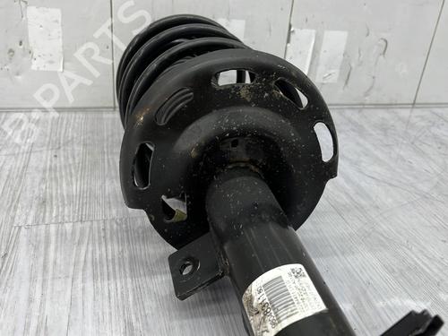Left front shock absorber PEUGEOT 208 I (CA_, CC_) 1.0 VTi | BP28172831M16