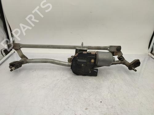 Used Front wiper motor AUDI A3 Sportback (8PA) 2.0 TDI 16V (140 hp) 24526261