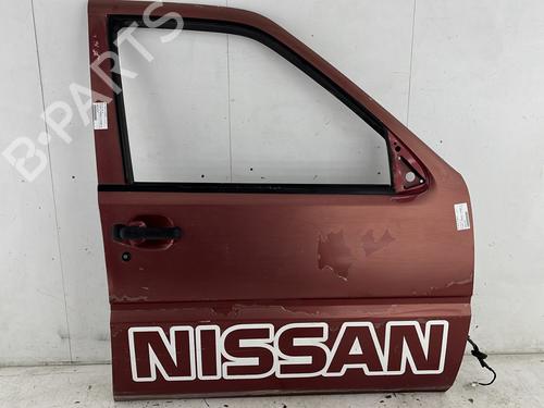 Used Right front door NISSAN TERRANO II (R20) 2.7 TDi 4WD (125 hp) 25003592