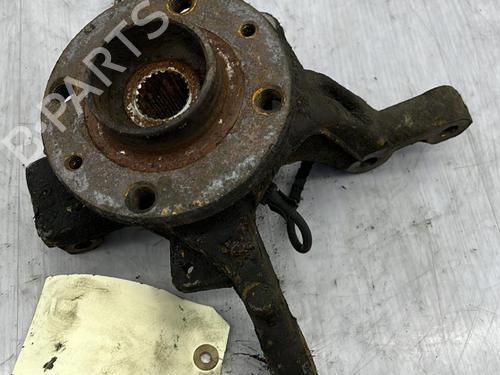Used Left front steering knuckle Left front steering knuckle RENAULT CLIO III (BR0/1, CR0/1) 1.5 dCi (C/BR0G, C/BR1G) (68 hp) 23670589 23670589