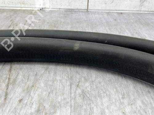 rubber-door-seal-dacia-duster-hm_-2017-33040979 main image