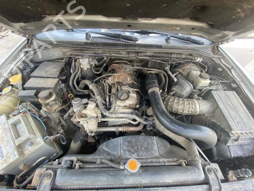 Used Engine Engine NISSAN PATHFINDER III (R51) 2.5 dCi 4WD (174 hp) 33569162 33569162