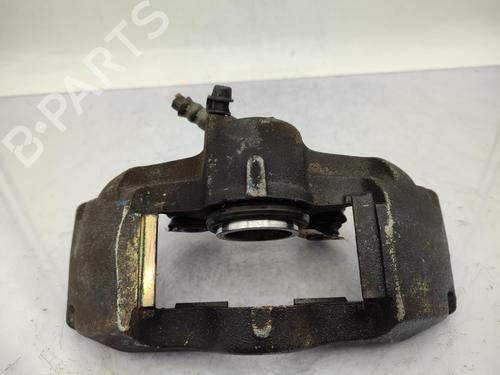 Used Right front brake caliper Right front brake caliper RENAULT TWINGO I (C06_) 1.2 (C066, C068) (58 hp) 23679327 23679327