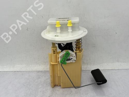 Used Fuel pump DACIA DUSTER (HM_) 1.5 dCi 115 4x4 (HMAD) (116 hp) 30173833