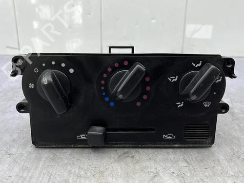Climate control NISSAN MICRA II (K11) 1.3 i 16V | BP23675156I5 