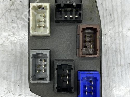 Used Left front window switch Left front window switch RENAULT SAFRANE I (B54_) 2.5 dT (B548) (113 hp) 23689103 23689103