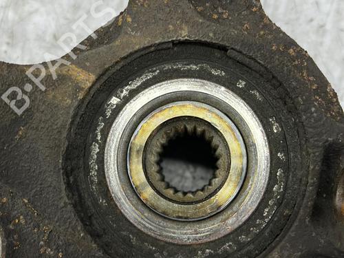 Used Right front steering knuckle Right front steering knuckle RENAULT 19 II (B/C53_) 1.4 (80 hp) 23703163 23703163