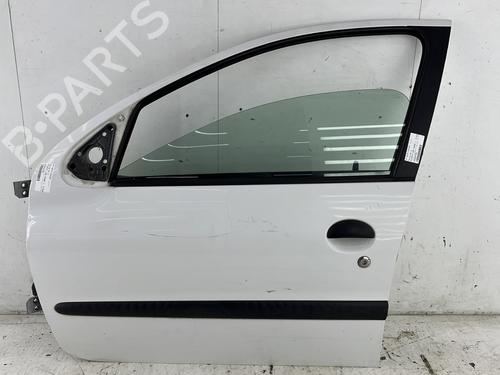 Used Left front door PEUGEOT 206 Hatchback (2A/C) 2.0 HDI 90 (90 hp) 24656397
