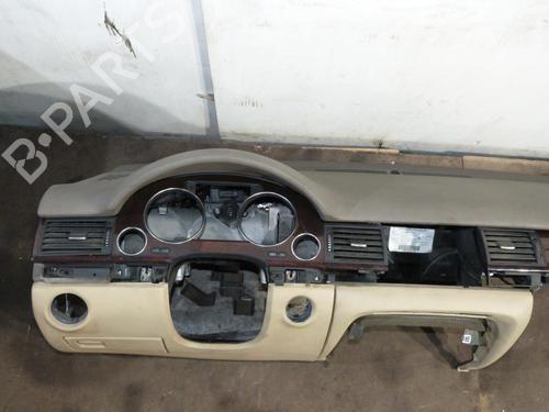 dashboard-audi-a8-d3-4e2-4e8-2002-2003-2004-2005-2006-2007-2008-2009-2010-23685961 main image