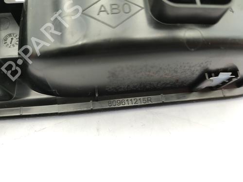 Right front window switch DACIA SANDERO III 1.0 TCe 90 | BP23753541I26