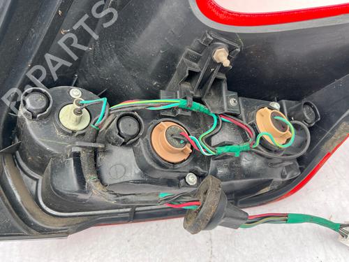 Venstre Baklys Venstre Baklys NISSAN JUKE (F15) 1.5 dCi (110 hp) 37494064 37494064