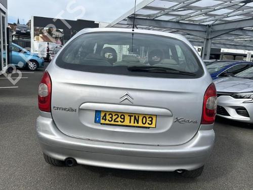 Front right quarter glass CITROËN XSARA PICASSO (N68) 2.0 HDi | BP23680923C112 