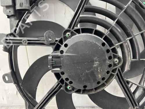 Used Radiator fan Radiator fan 39394852 39394852