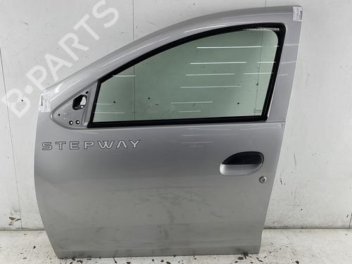 Porta frente esquerda DACIA SANDERO II 1.0 SCe 75 (B8JC, B8JD, B8NC) (73 hp) 32367920
