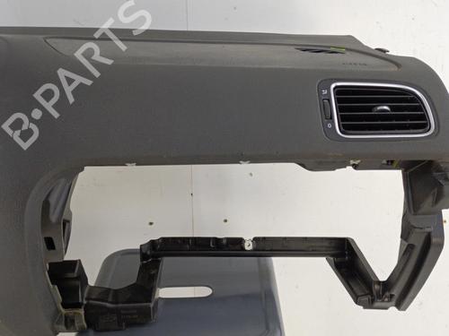 Used Dashboard VW POLO V (6R1, 6C1) 1.2 (60 hp) 23707424