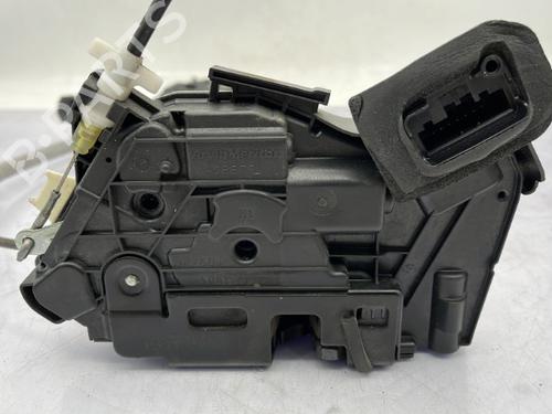 Front right lock VW POLO V (6R1, 6C1) 1.6 TDI | BP23754430C97 