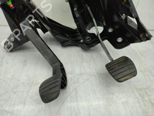 Pedal RENAULT MASTER III Van (FV) 2.3 dCi 150 FWD (FV0F, FV03, FV09) | BP23711414I4  - Image 9