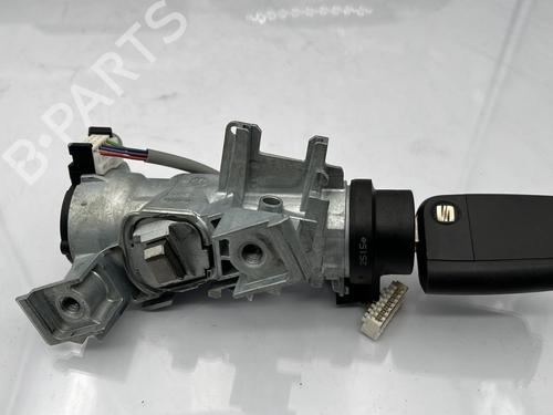 Used Electronic module Electronic module SEAT LEON (5F1) 1.4 TSI (150 hp) 25441213 25441213