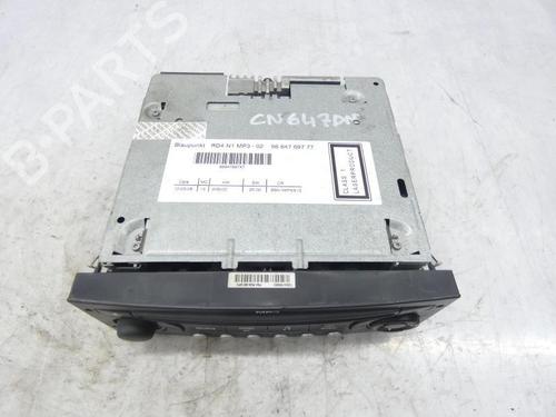 Radio CITROËN C4 I (LC_) 1.6 HDi (90 hp) 23699572
