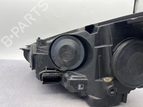 Used Right headlight Right headlight FORD FOCUS III 1.5 TDCi (95 hp) 39660393 39660393
