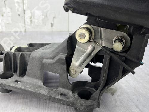 Used Gear lever Gear lever CITROËN DS3 (SA_) 1.6 HDi 90 (92 hp) 33708042 33708042