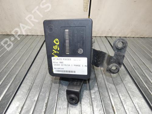Used ABS pump ABS pump SKODA OCTAVIA I (1U2) 1.9 TDI (110 hp) 23697341 23697341