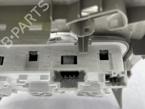 interior-roof-light-citroen-c5-aircross-a_-2018-31300526 main image