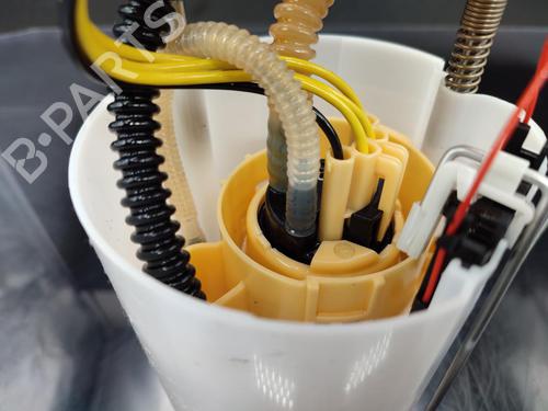 Fuel pump RENAULT MASTER III Van (FV) 2.3 dCi 130 FWD (FV0M, FV0Y, FV0J, FV02, FV03) | BP23679779M76  - Image 8