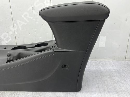 middle-console-opel-astra-k-b16-2015-2016-2017-2018-2019-2020-2021-2022-23683487 main image