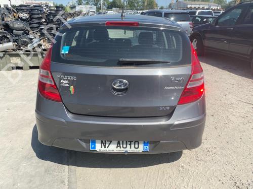 Paraurti posteriore Paraurti posteriore HYUNDAI i30 (FD) 1.6 CRDi (90 hp) 37636839 37636839