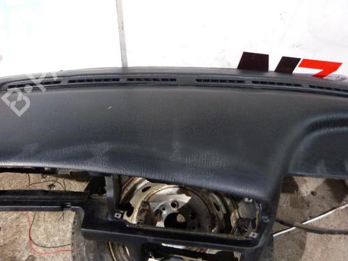 Used Dashboard Dashboard VW GOLF III (1H1) 1.9 D (64 hp) 23665439 23665439