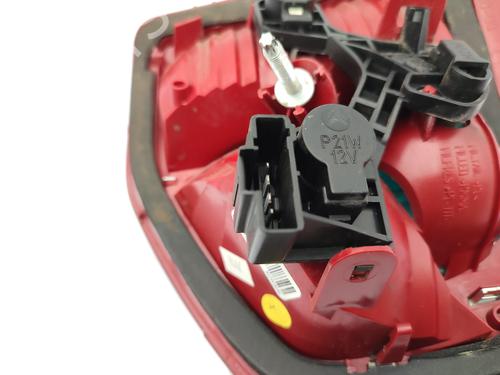 left-tailgate-light-citroen-c5-iii-break-rw_-2008-2009-2010-2011-2012-2013-2014-2015-2016-2017-23757736 main image