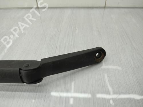 Front windshield wiper arm LANCIA DELTA III (844_) 1.6 D Multijet (844.AXC11, 844.AXC1A) | BP23713228C143 