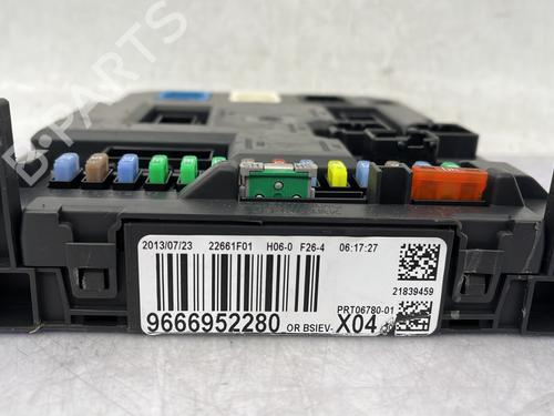 Used Electronic module Electronic module CITROËN C3 II (SC_) 1.4 HDi 70 (SC8HZC, SC8HR0, SC8HP4) (68 hp) 33017523 33017523
