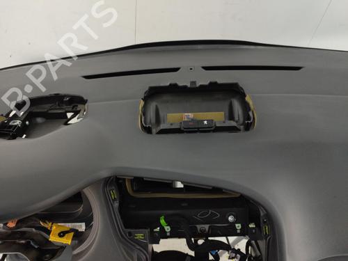 Dashboard PEUGEOT 5008 (0U_, 0E_) 2.0 HDi | BP23709313C46 - Image 2