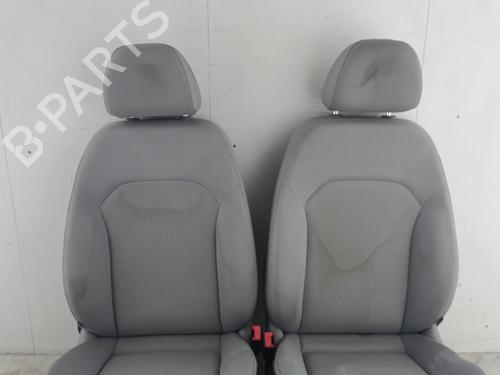 Used Seats set Seats set AUDI A1 Sportback (8XA, 8XF) 1.6 TDI (105 hp) 23739092 23739092
