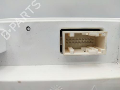Instrument cluster PEUGEOT 308 II (LB_, LP_, LW_, LH_, L3_) 1.6 HDi | BP23712543C47 