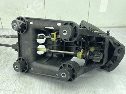 Gear lever PEUGEOT 208 I (CA_, CC_) 1.6 HDi | BP23681841M90