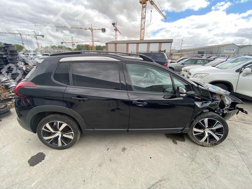 right-front-door-peugeot-2008-i-cu_-2013-37717525 main image
