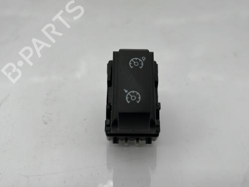 Used Switch DACIA SANDERO II TCe 90 (B8M1, B8MA, B8AC) (90 hp) 23758579